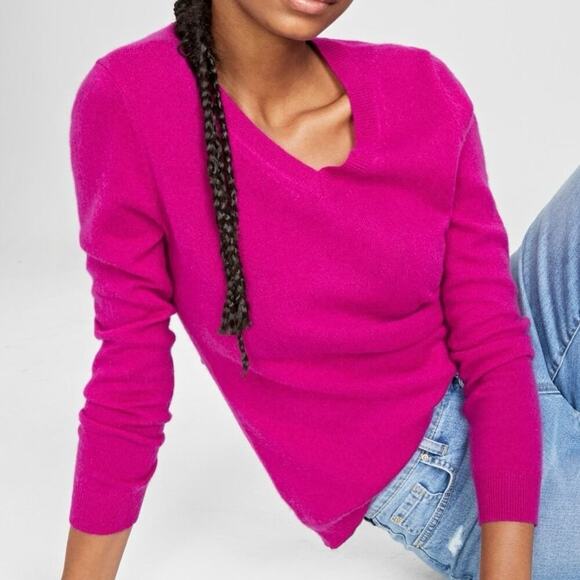 Charter Club 100% Cashmere V Sweater Size S Hot Pink Pullover Casual Old Money - Picture 1 of 11